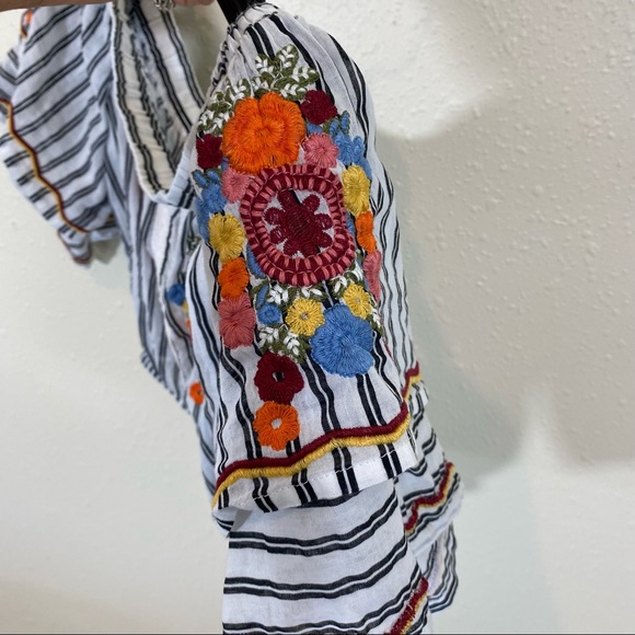 Off the Shoulder Top Embroidered Striped CROP TOP Elastic Waistline - Picture 5 of 12